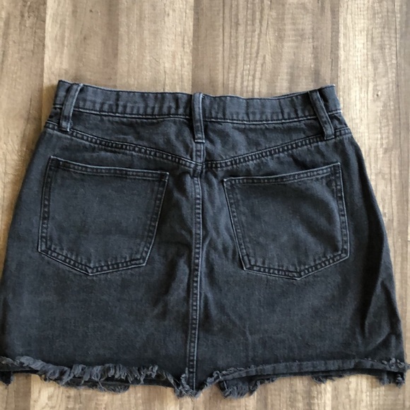 Madewell Rigid Denim A-Line Mini Black Skirt in Lunar Wash 29 - Picture 7 of 8
